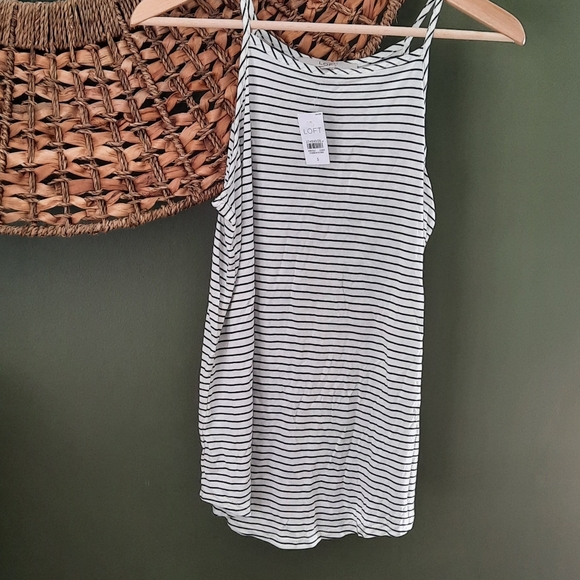 Loft Halter Striped Tank sz Small, lightweight and relaxed fit - Picture 2 of 7